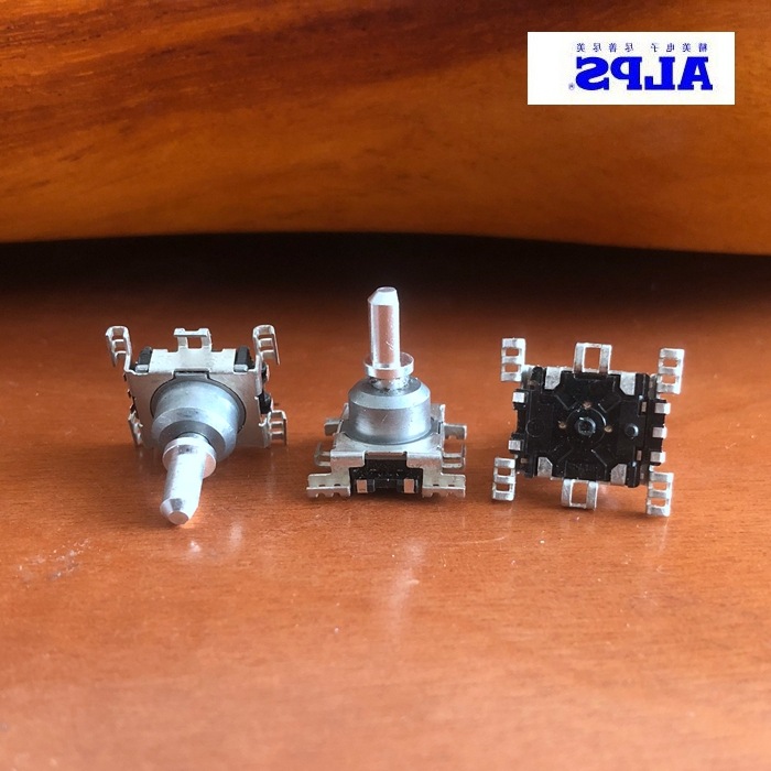 ALPS EC11型旋转编码器贴片脚带开关30定位车载导航音响音量调节