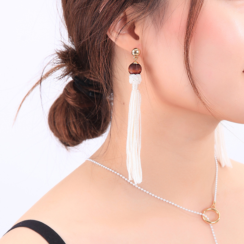 Long Wooden Beads Tassel Earrings Women&#39;s Earrings Wholesale display picture 11