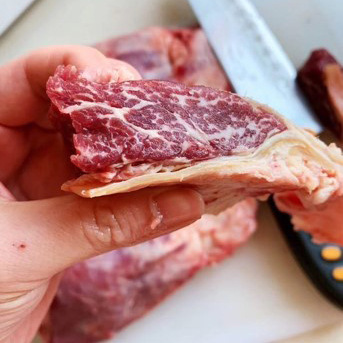 牛腩 草飼冰鮮 1kg 牧場直供 金色脂肪 CN