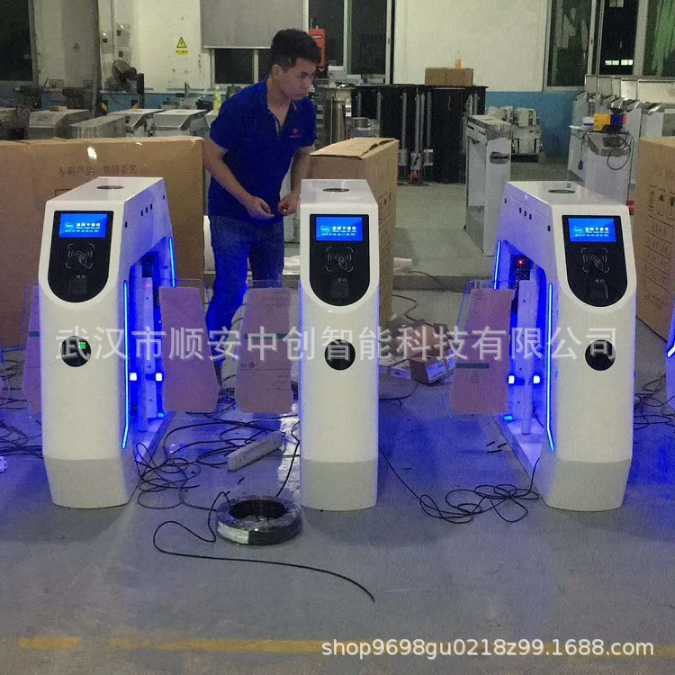 湖北游乐园二维码检票闸机景区高端防撞摆闸票务系统人行通道闸机