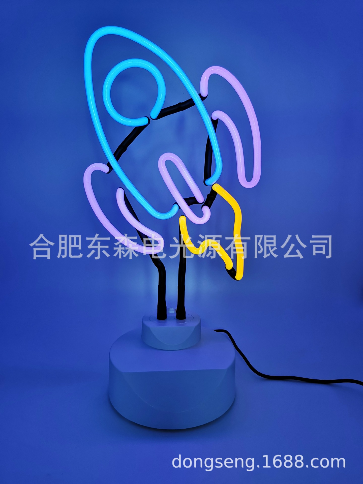 로켓 네온 라이트, 로켓 네온 라이트의 영국 버전을 공급