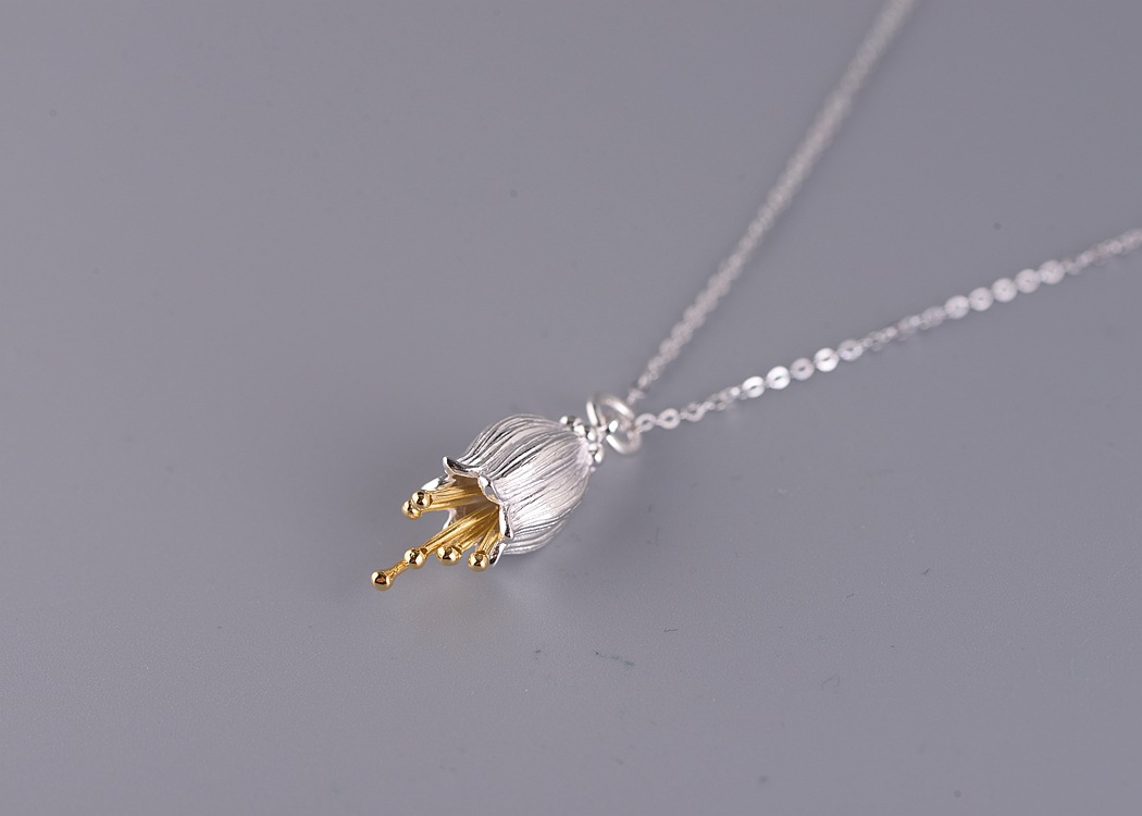 s925 Silver Flower Pendant Necklace Image 1