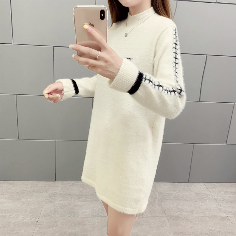 Pull femme en Faux velours - Ref 3414245 Image 17