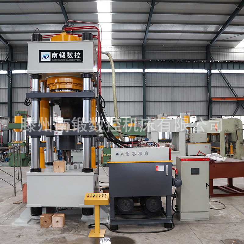 1000吨粉末成型牛羊舔砖液压机1000t盐砖成型四梁四柱油压机