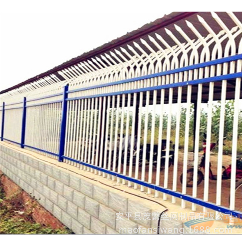 小区别墅围墙安全锌钢护栏锌钢护栏铁艺围栏学校隔离铁栅栏