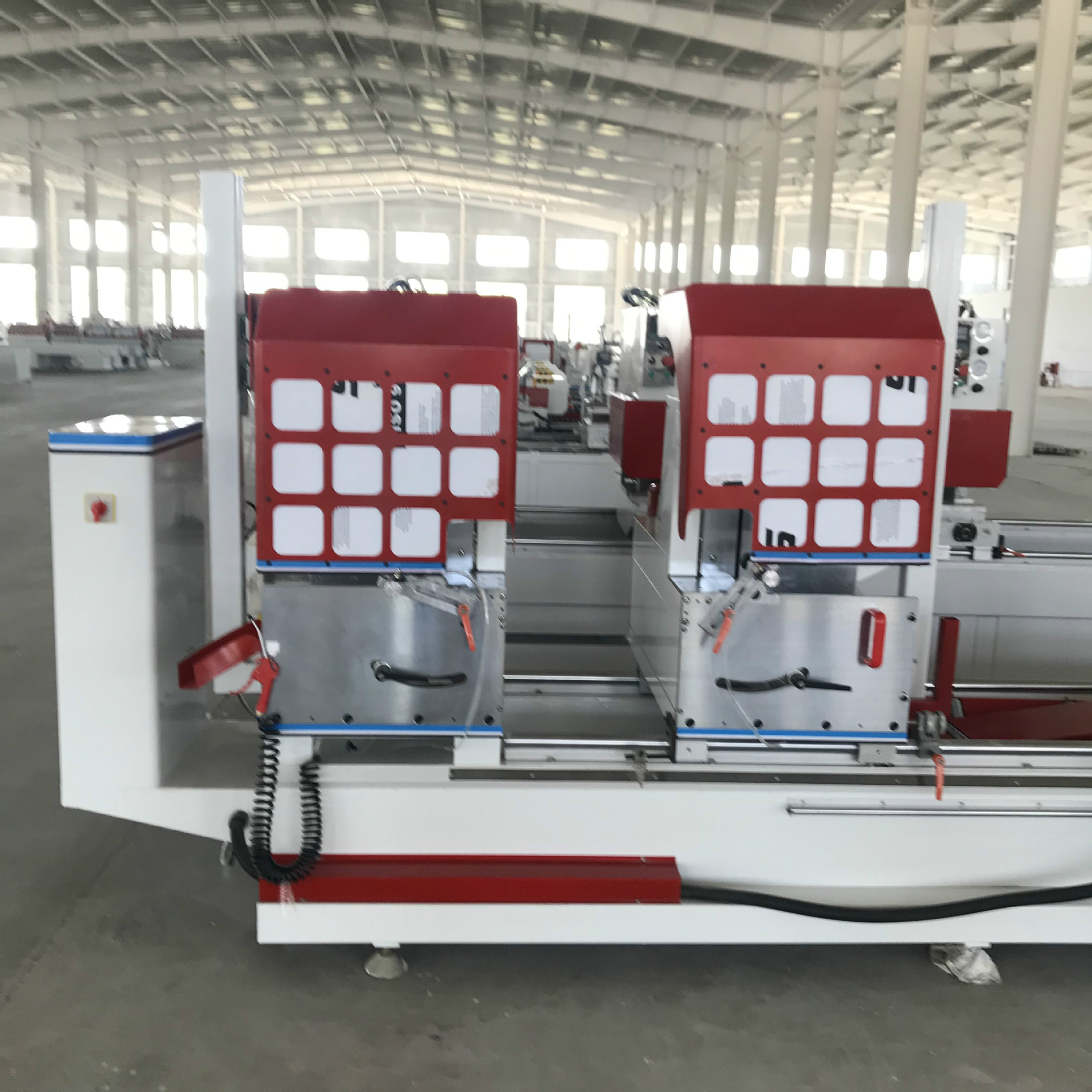 Factory of 500 precision saw manufacturers who specialize in the…