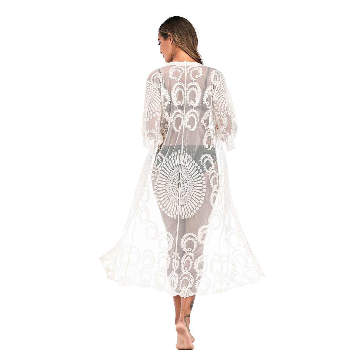 厂价直供2020跨境新款沙滩罩衫网眼绣花防晒衣比基尼外搭开衫现货