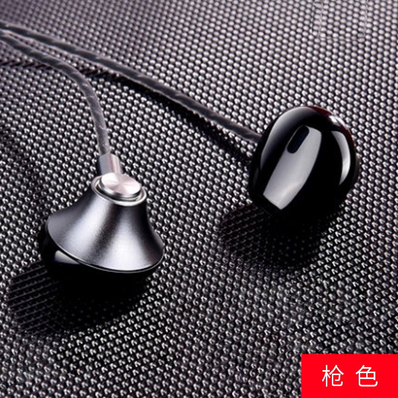 Venta directa de fábrica en la oreja subwoofer semi-pesado Computadora teléfono móvil Universal Control de alambre con micrófono Auriculares deportivos