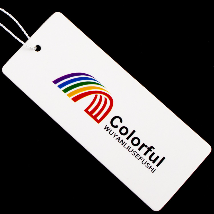 厂家直销服装吊牌定做logo卡片标签印刷女装男装童装内衣服吊牌|ru