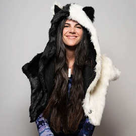 女士热销款冬季双色拼接款手套一体帽披肩护颈连帽新款仿皮草帽子