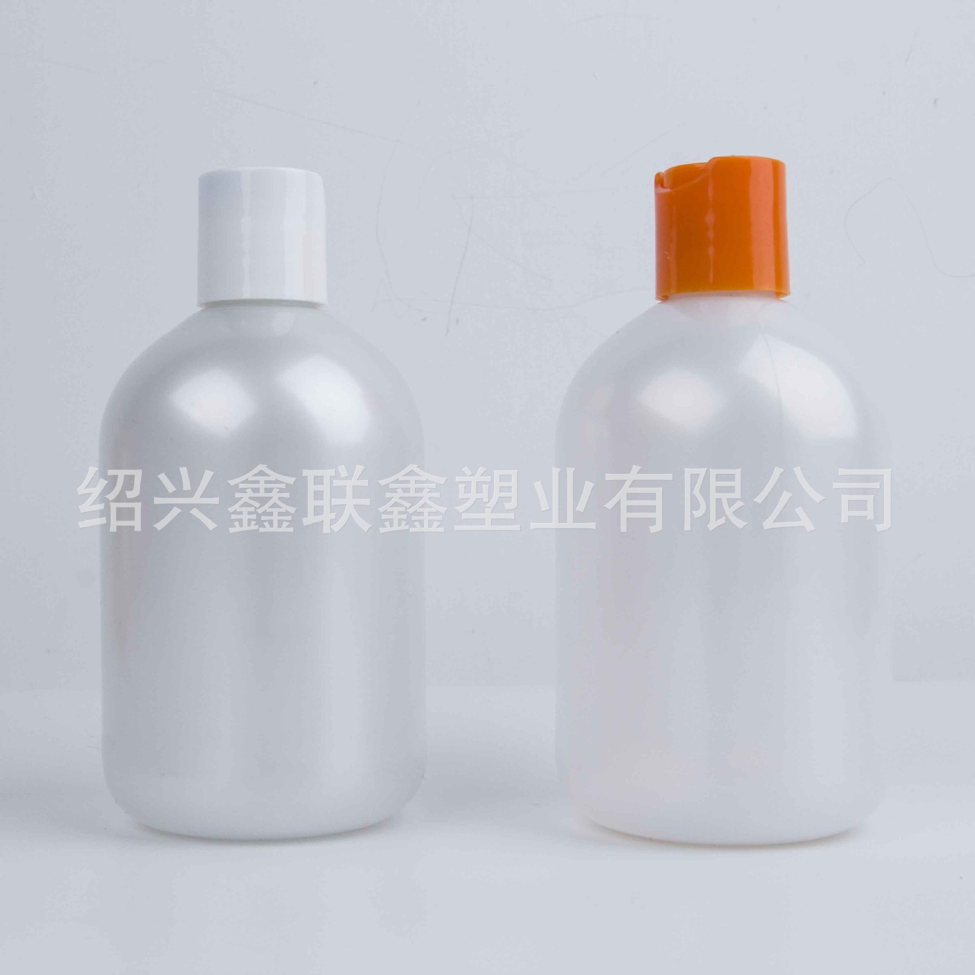 厂家生产320ML波斯顿圆柱矮胖瓶 洗手液包装塑料瓶 日化用品包材