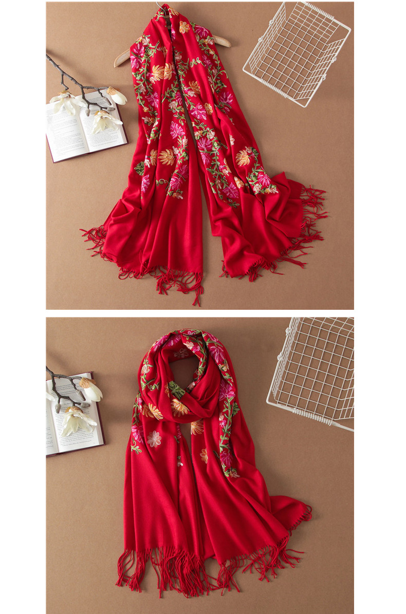 392g Weight Scarf Classification Daily Occasion Cotton Material Flower Pattern Women's Elegant Flower Cotton Embroidery Scarf