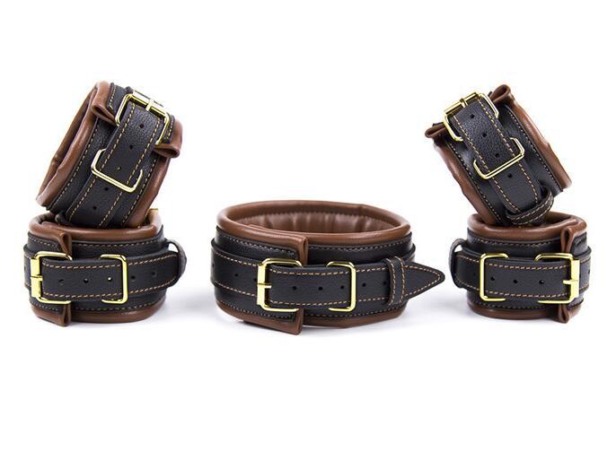 Tienda de la fábrica al por mayor juguetes sexuales esposas tobillo cuff collar de tracción Cadena de perro flirting traje juguetes alternativos