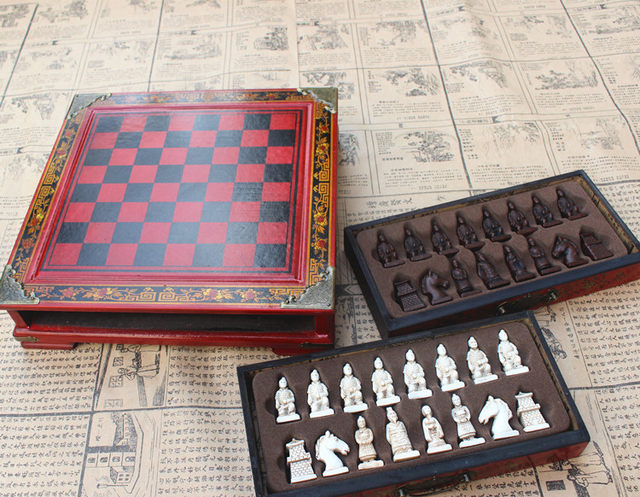 Topo clássico chinês xadrez jogo de tabuleiro de terracota guerreiros xadrez  de madeira quebra-cabeça dos desenhos animados charactersteenager adulto  presente de aniversário - AliExpress