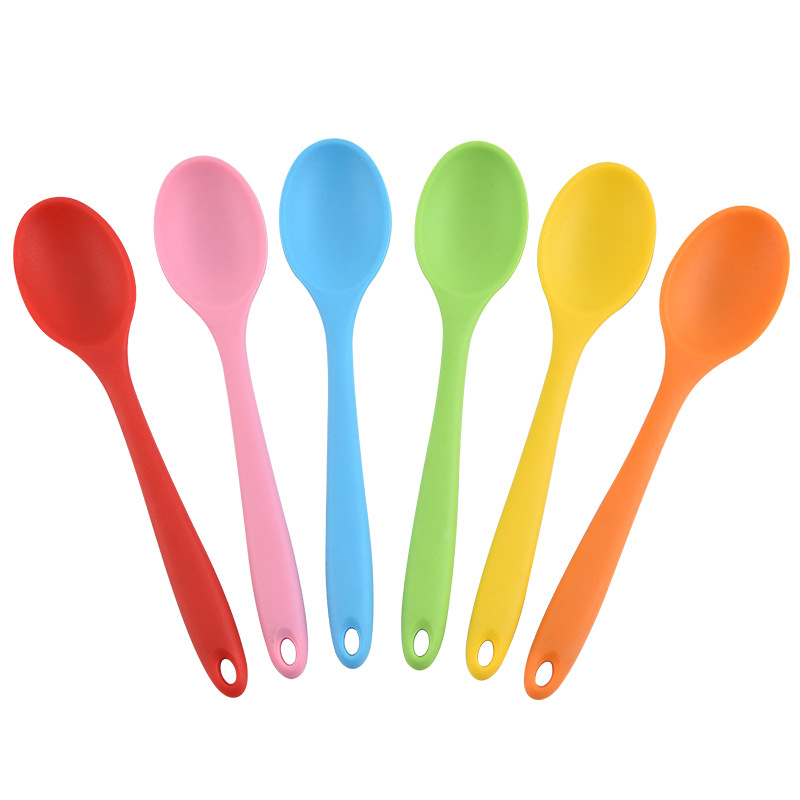 Cuchara de silicona para niños de venta caliente de fábrica sartén antiadherente de cerámica resistente a altas temperaturas cuchara de sopa densa especial cuchara de mezcla cuchara de ensalada