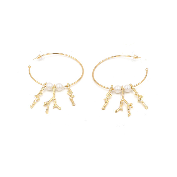 Fashionable trend creative earrings from pearl