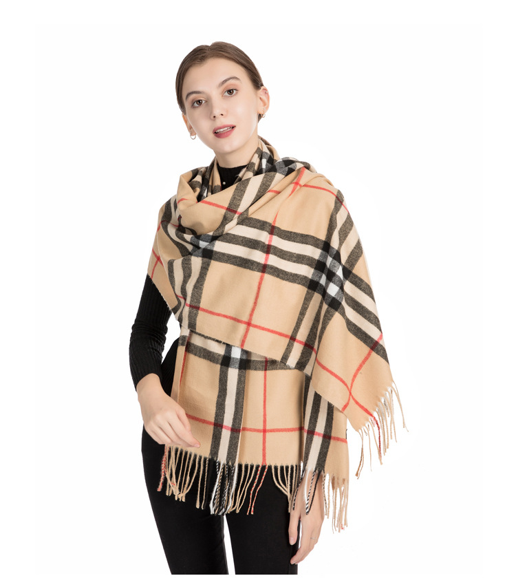 巴宝莉 巴巴格围巾 明星同款