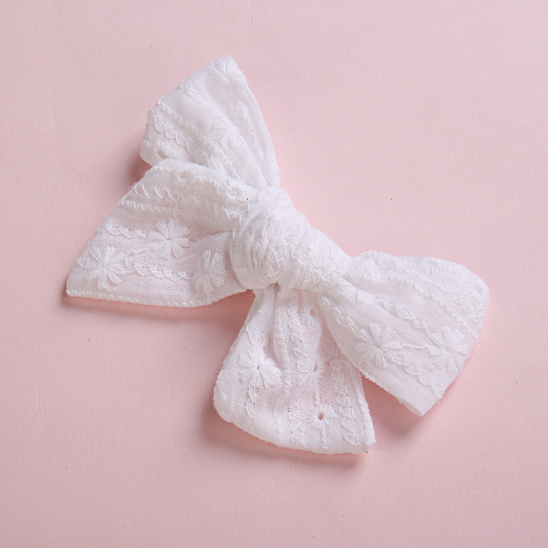 Children's Lace Bow Hairpin Cotton Lace Embroidery Pointed Clip display picture 3