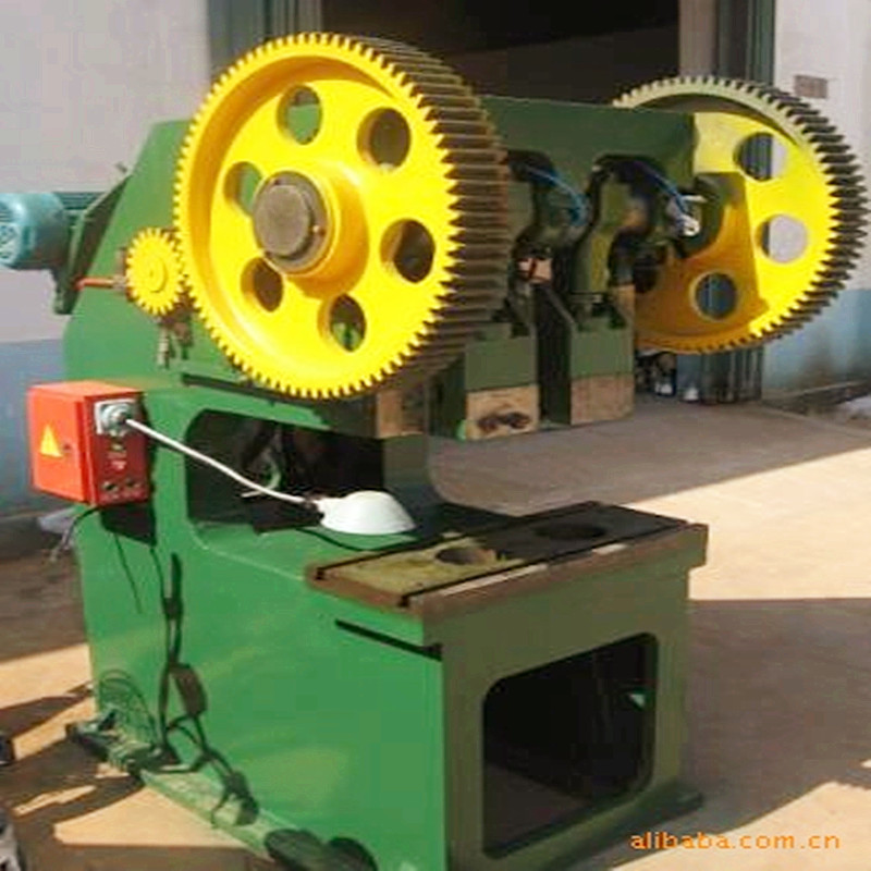 太阳能热水器16T双头冲床数控送料机 内胆外皮自动送料冲孔机