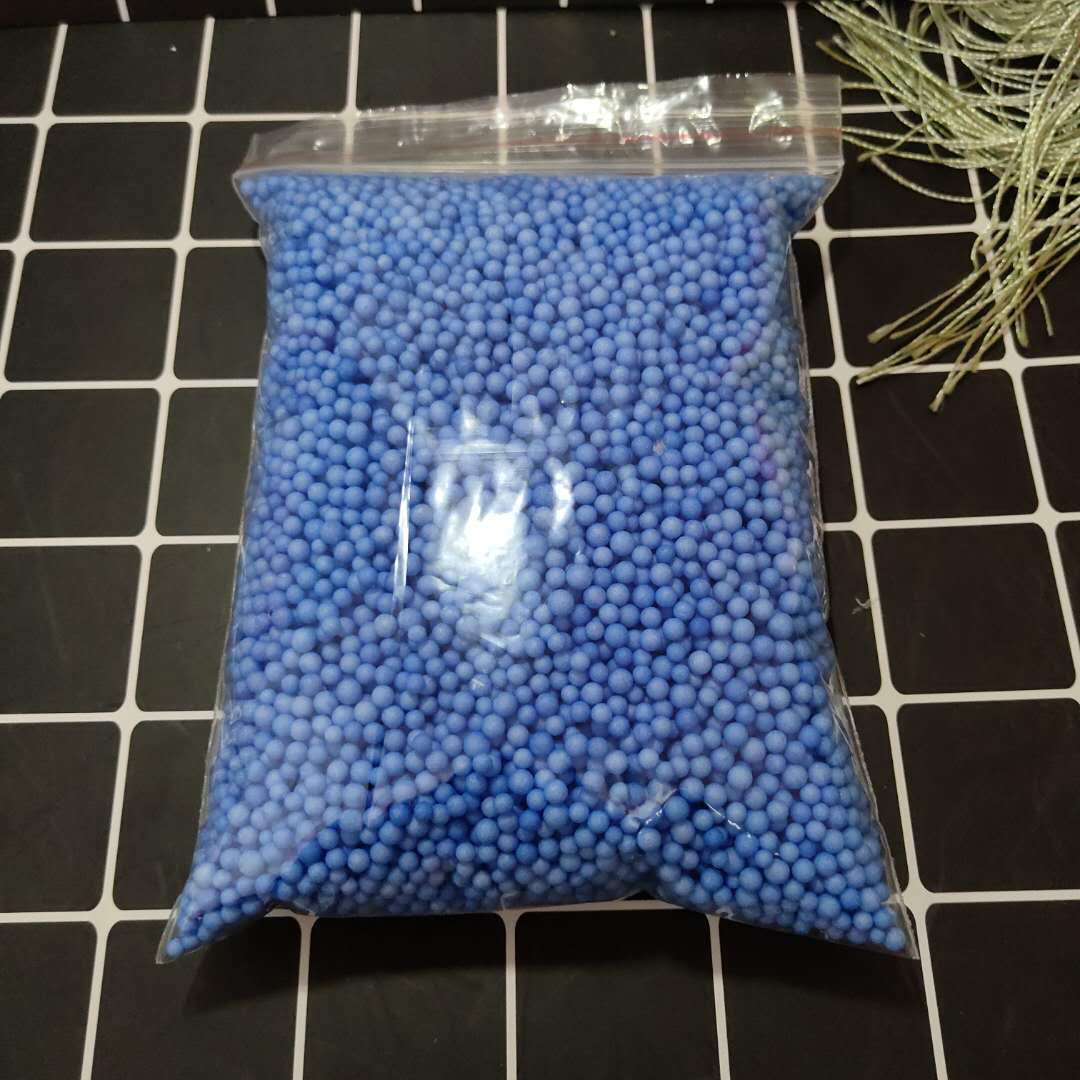 蓝色泡沫球