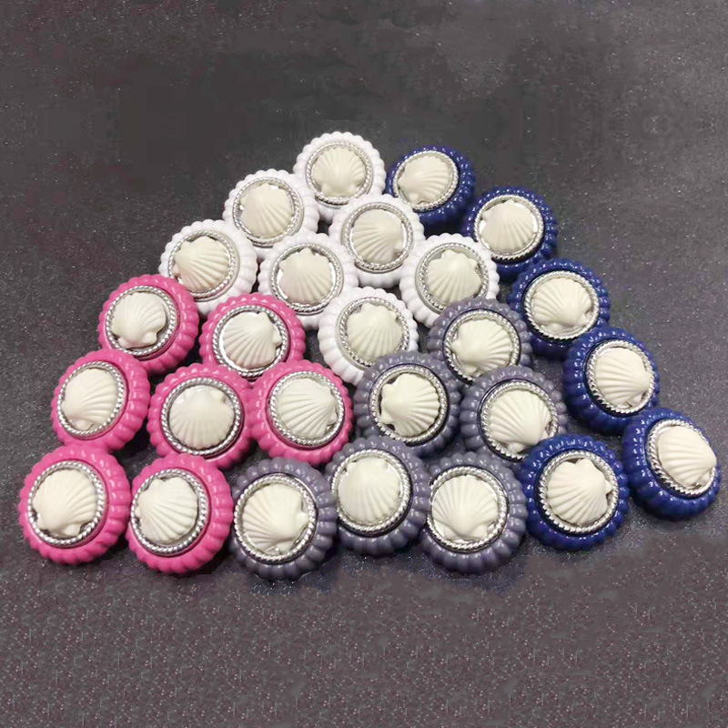 新款小香风贝壳扣子女装百搭大衣毛衣金属加树脂小香风手缝扣纽扣