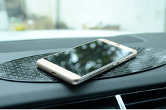 Large Car Slip Pad, Jin Mei Bao Dashboard Mobile, Car High Temperature Silicone Storage Mat