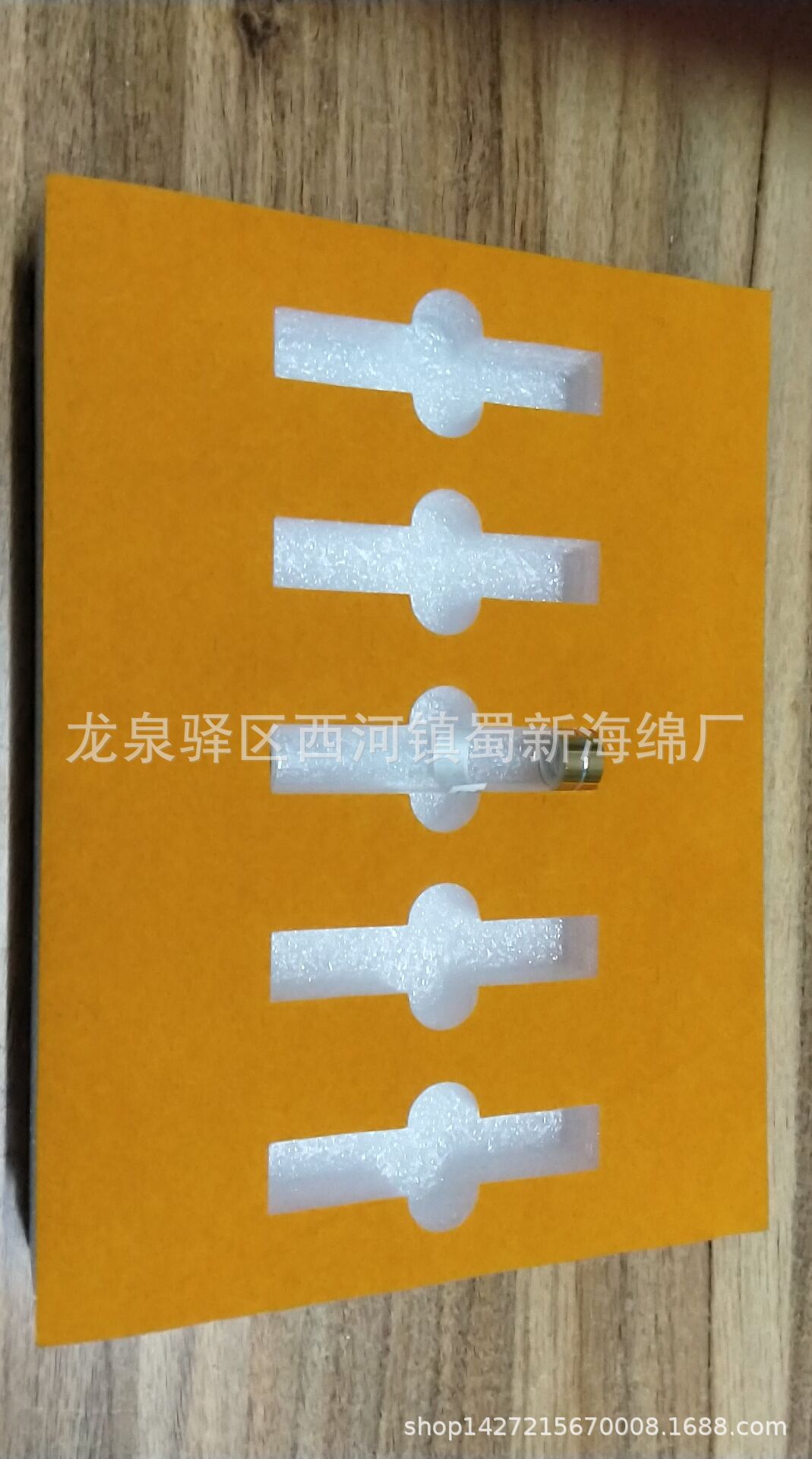 供应珍珠棉表绒布海绵泡沫/防震海绵泡沫快递专用海绵泡沫