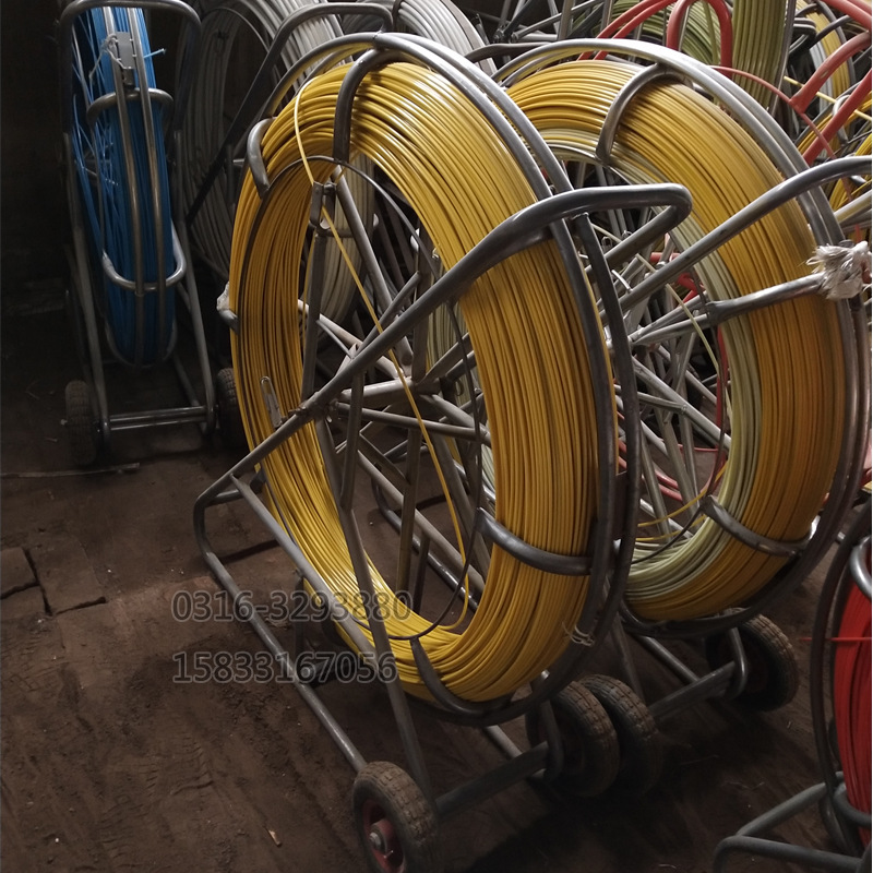 厂家直销：玻璃钢穿管器14*180米穿管器厂家