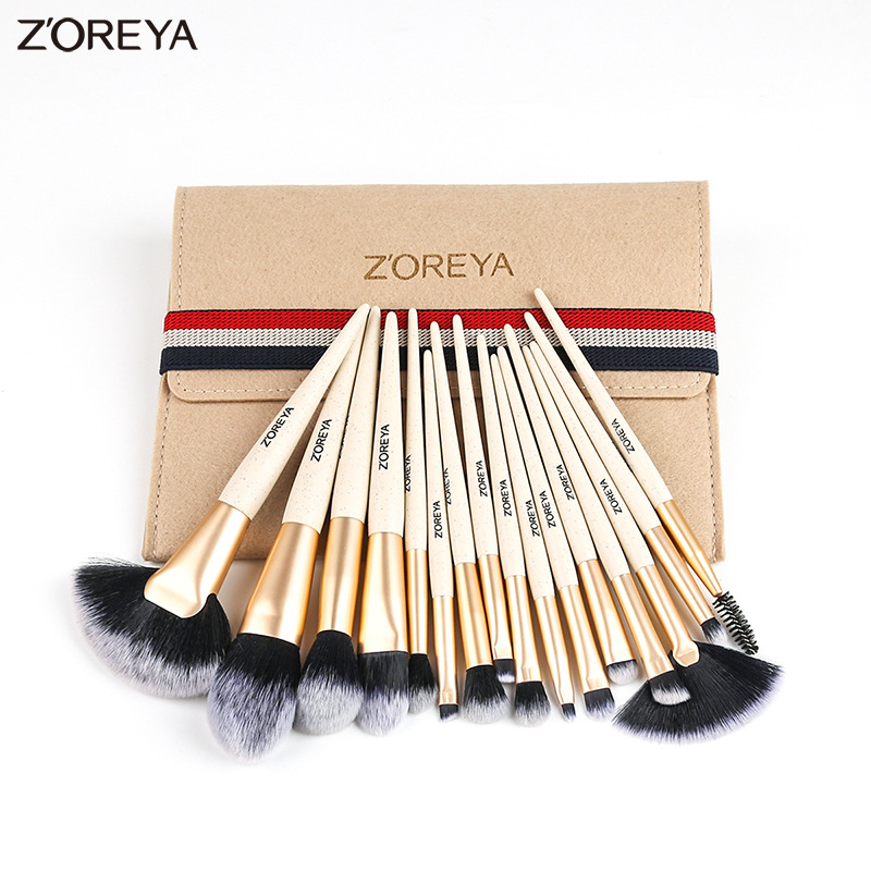 Cadeau Pinceau De Maquillage Ensemble D'outils Noir Fibre Synthétique Noir Manche En Bois Brosse De Maquillage Ensemble Gros Nihaojewelry display picture 2