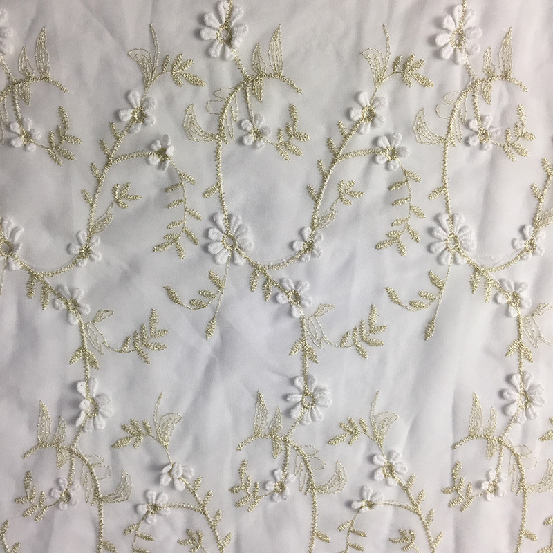 雪纺绣花面料 蕾丝刺绣小花布料礼服衬衫连衣裙绣花面料 水溶花边