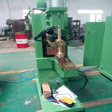 ��ɽ���P�ˮ�۞rˮ�@�ź��C С������ԄӺ��� XY���ӹ��b