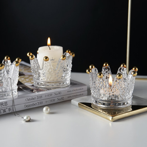 Factory Direct Supply Creative Crown Candle Holders Romantic Candlelight Dinner Props Restaurant Desktop Decorations Small Accessories