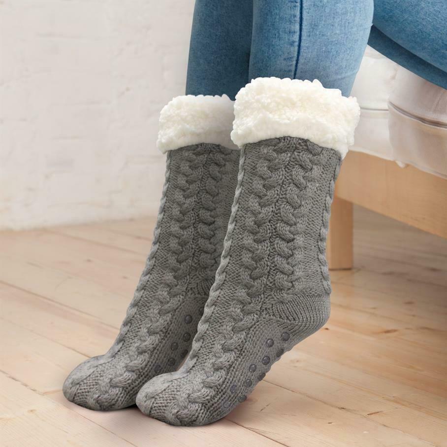 Huggle Slipper Socks