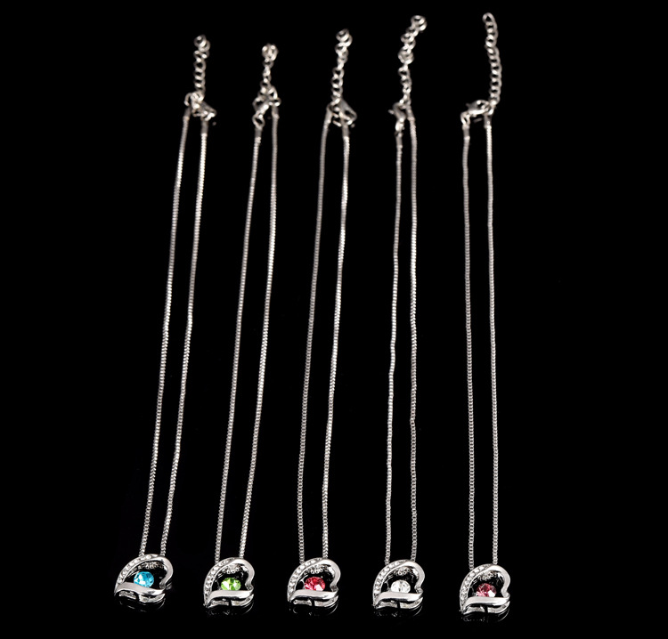 Pointed labret stud close-up product detail