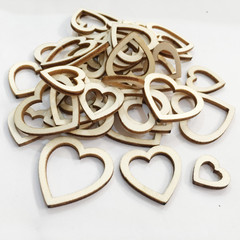 Cross-border supplier direct sale hollow peach heart original wood color eco-friendly wooden crafts creative style