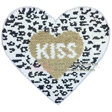 工廠銷售心形電腦綉珠片Kiss字母組合貼布