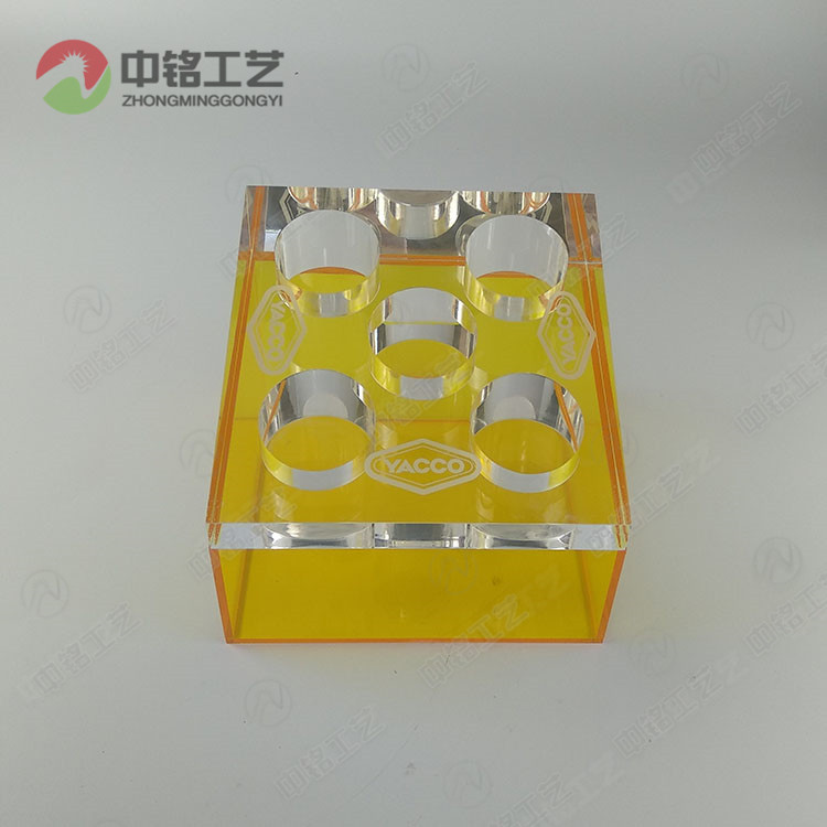 化妆品亚克力展示架定做 有机玻璃雕孔展示台 激光logo展示水晶台