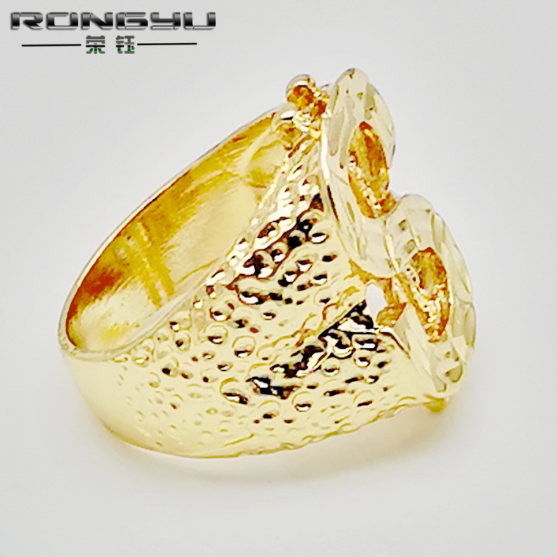 Retro 18k Yellow Gold Plated Men's Car Flower Ring display picture 2