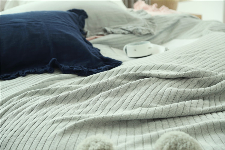 Lehká luxusní severská jednoduchá celobavlněná černá keprová deka do hotelové ložnice, vlněná deka, povlečení_voghion.com