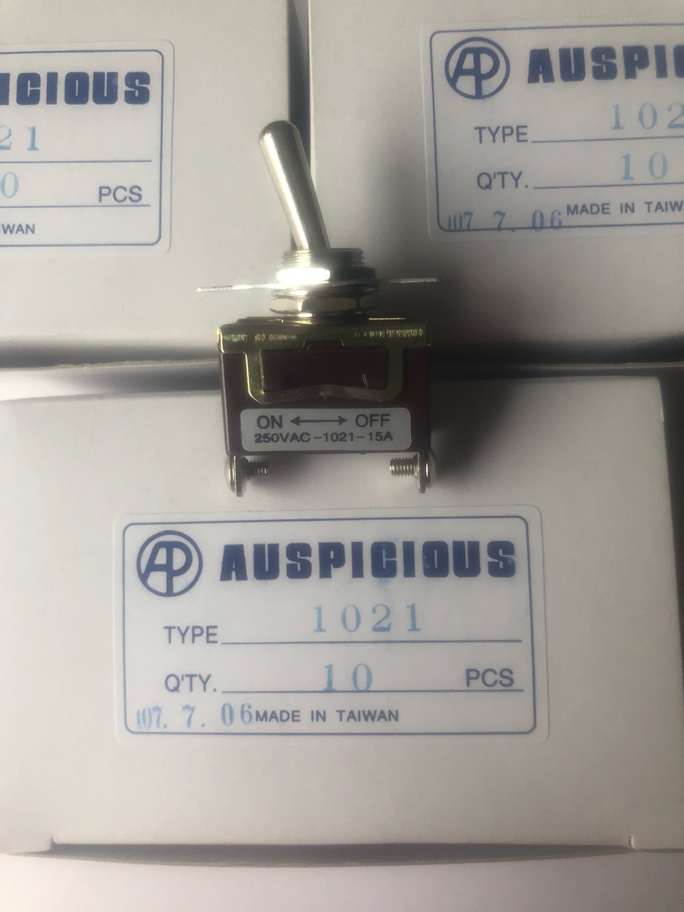 台湾扭子开关1021扭子开关auspicious拨动开关