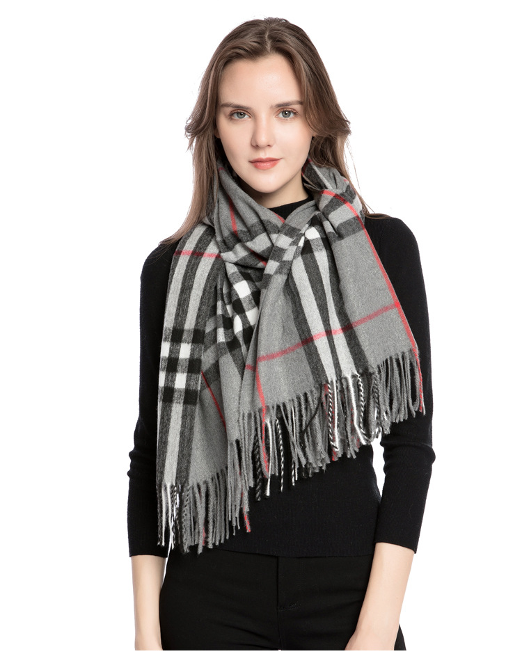 巴宝莉 巴巴格围巾 明星同款