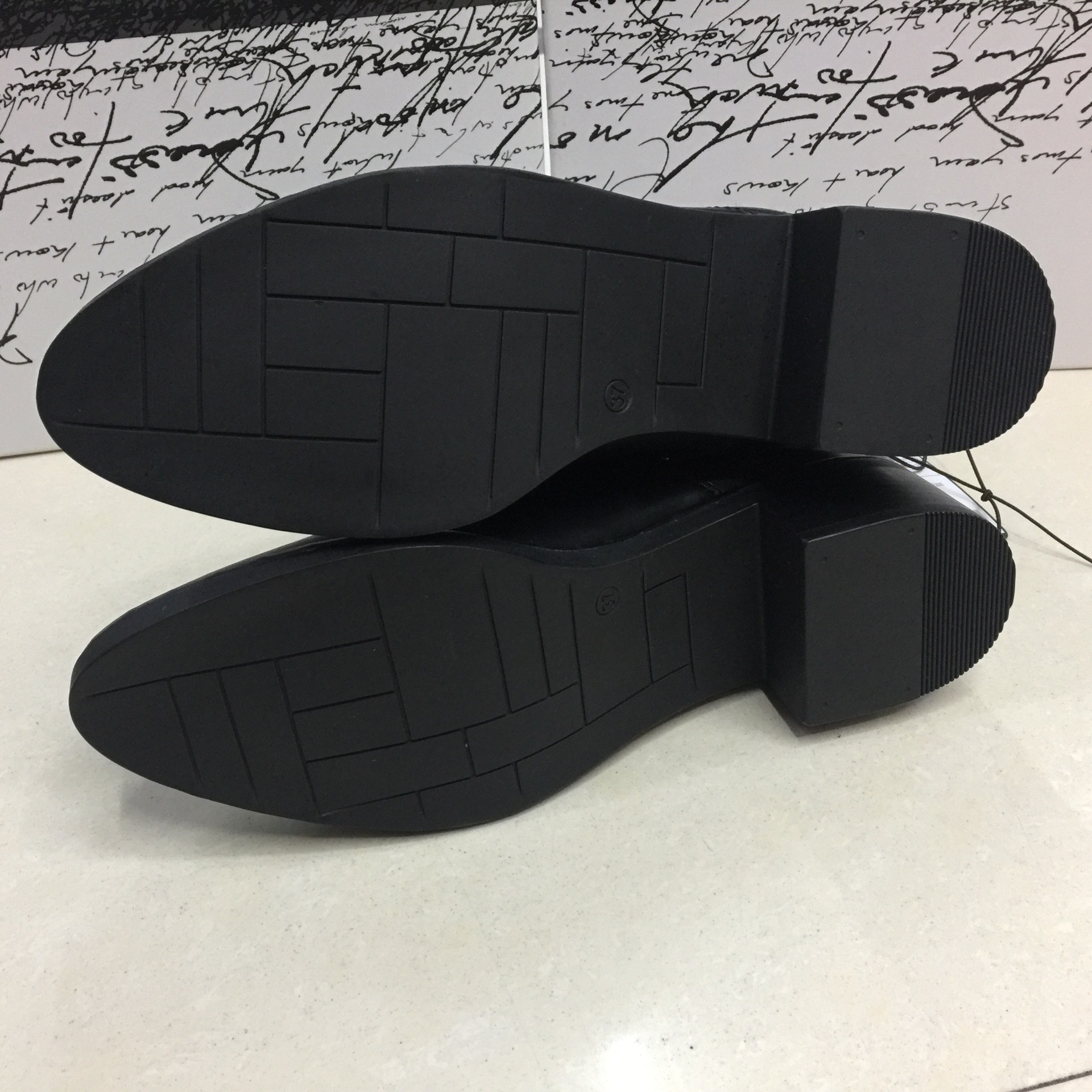 Bottes femme MARQUE EUROPéENNES ET AMéRICAINES en PU artificiel - Ref 3355177 Image 13