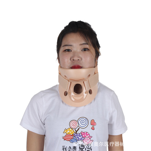 High Molecular Rubber Foam Cervical Collar with Back Support, Adjustable Cervical Traction Device