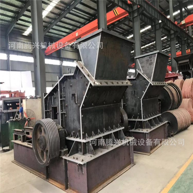 定制鹅卵石制砂机生产线 新型耐火材料制砂机 风化石细碎制砂机