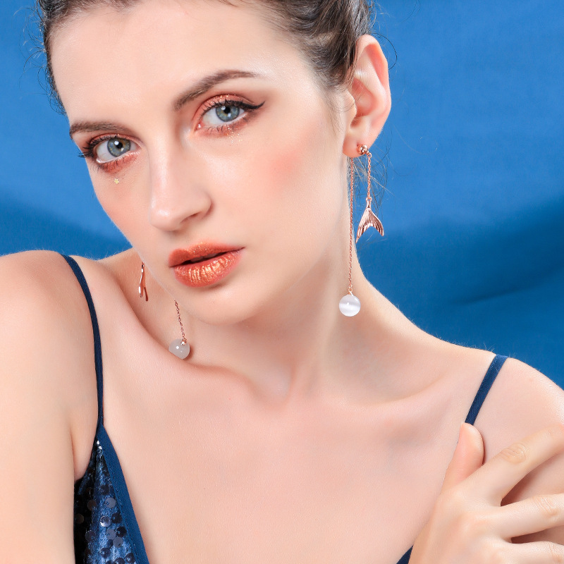 Fashion Opal Earrings Femininity Fishtail Stud Earrings display picture 6