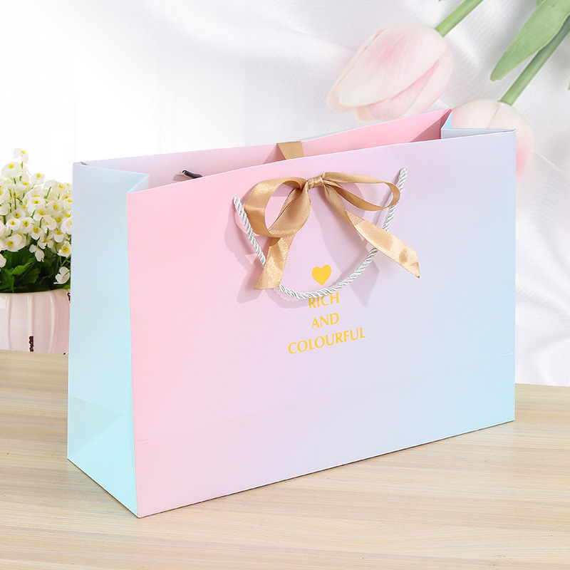 Letter Gradient Color Heart Shape Paper Holiday Banquet Party Gift Bags display picture 4