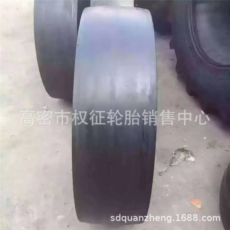 光面轮胎11.00-20压路机轮胎1100-20 徐工