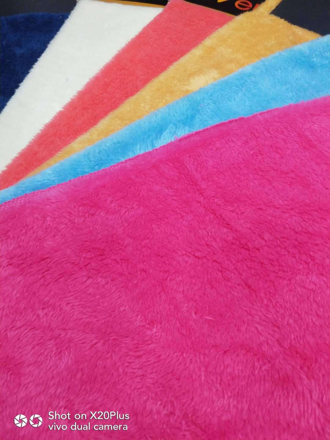 厂家直销秋冬超柔现货供应北极绒180克/平方价廉物美量大重优