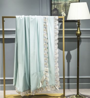 厂家直销2019新品五彩花边夏被 蚕丝被 礼品天丝棉榨蚕丝现货批发|ru