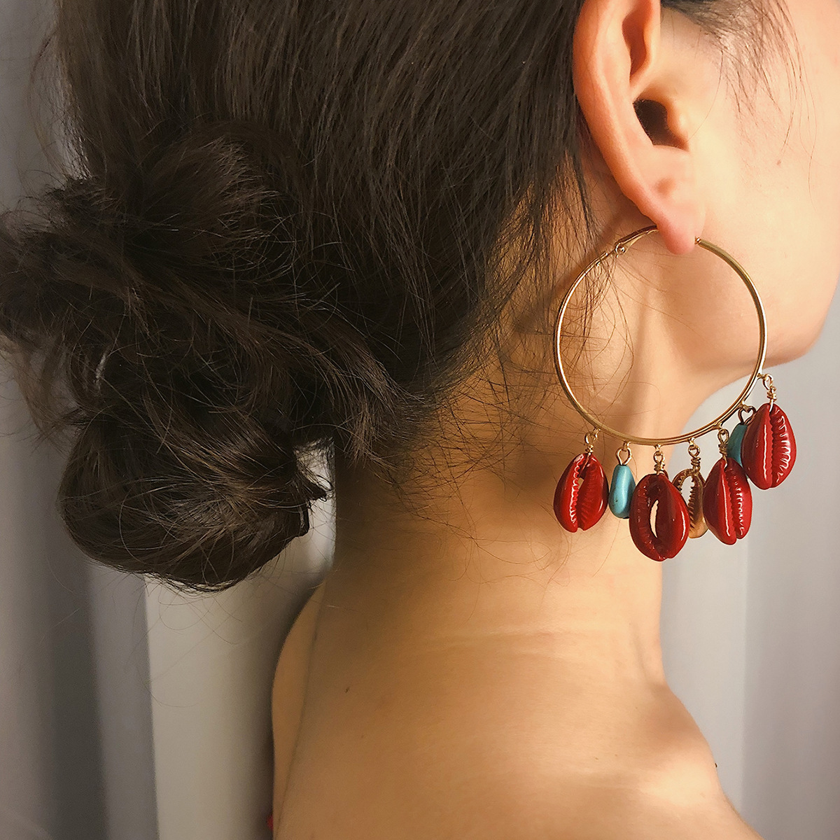 Jewelry Simple Large Circle Turquoise Women Spray Painted Shell Ethnic Style Exaggerated Earrings_voghion.com